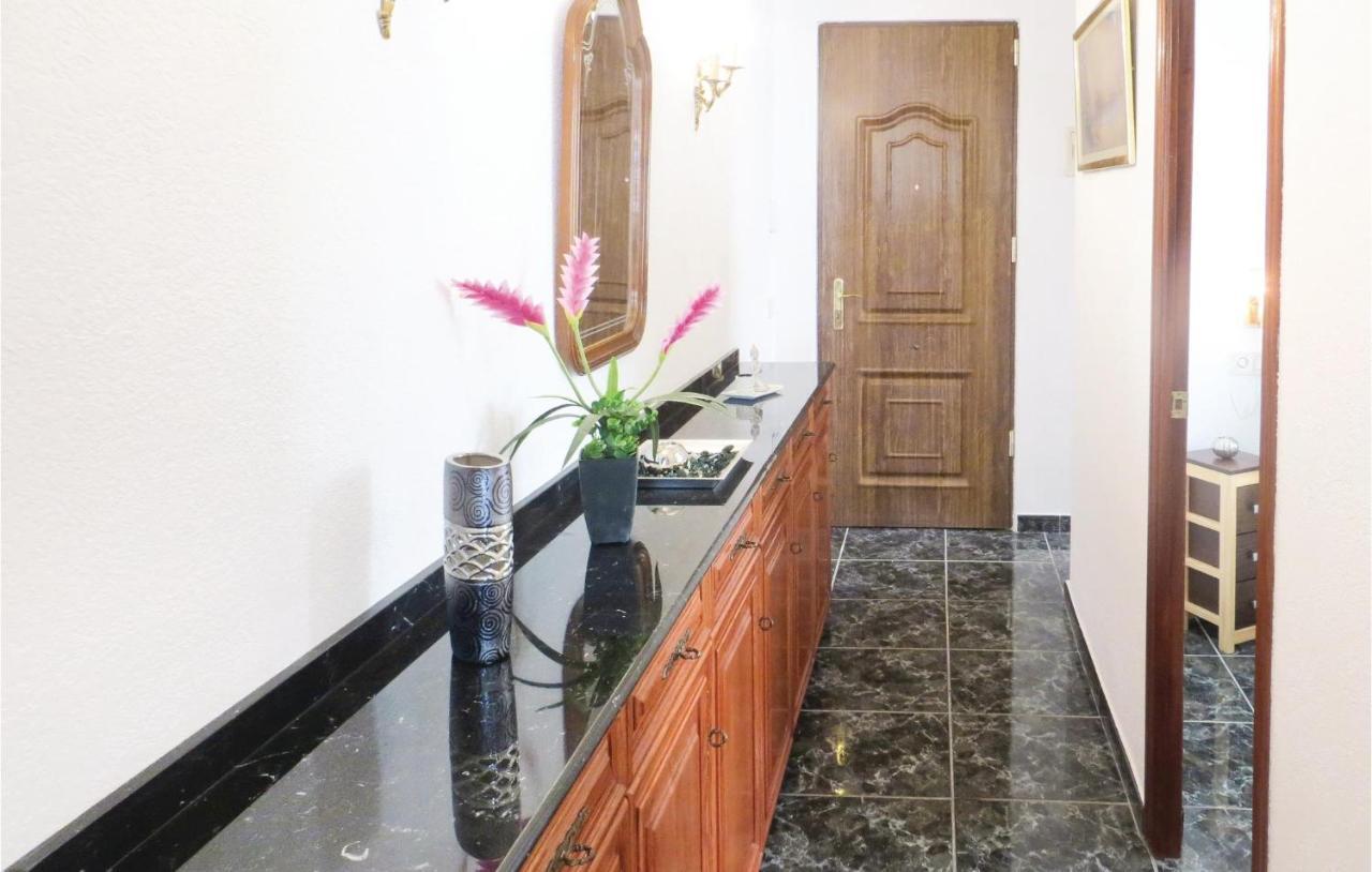 2 Bedroom Stunning Apartment In Torrevieja Bagian luar foto